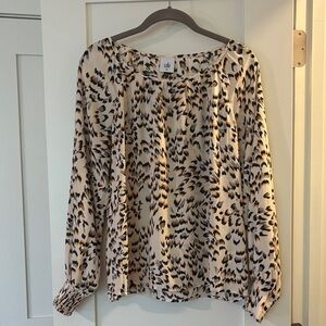 CAbi Women's Tan and Black Feather Print Blouse